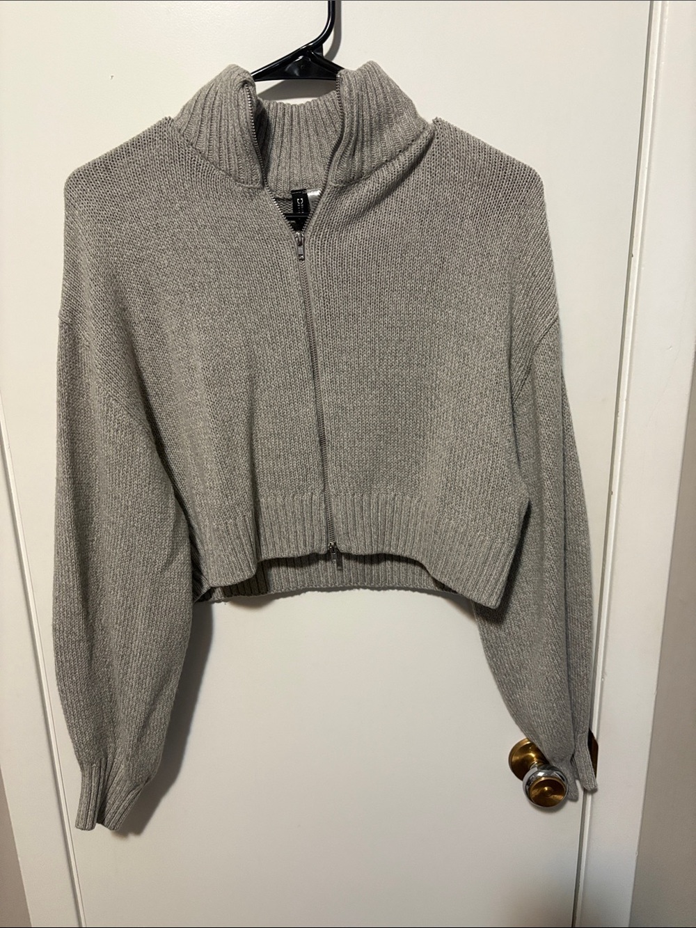 H&M Cropped Zip-Front Turtleneck Sweater - Light Gray